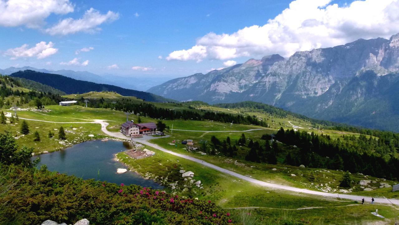 Hotel Rifugio Viviani Pradalago Madonna Exterior foto