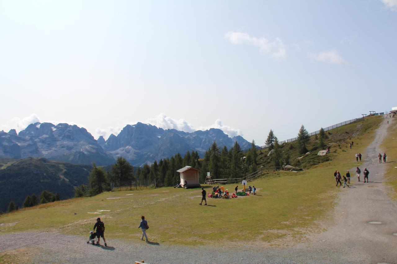 Hotel Rifugio Viviani Pradalago Madonna Exterior foto